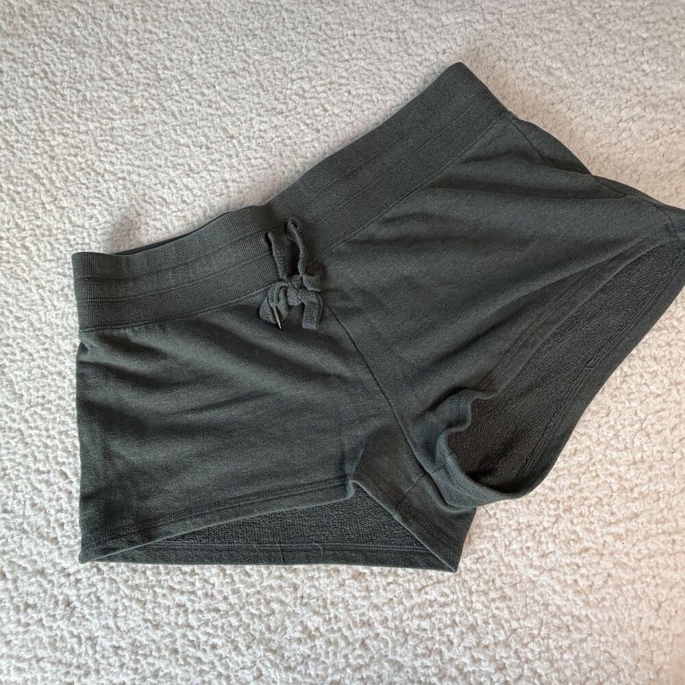 Victoria's Secret VSX Shorts Womens Large Green Drawstring Lounge Gym Athletic